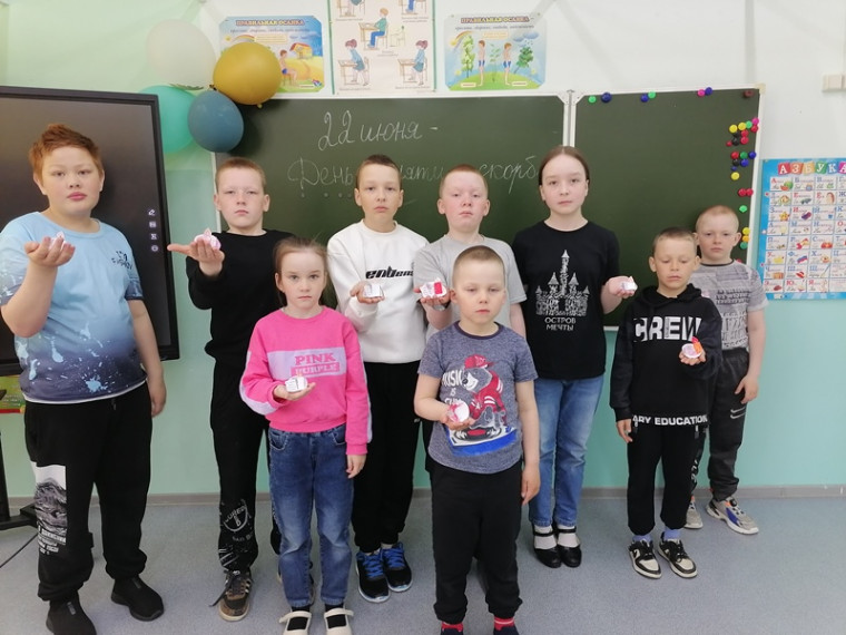 Третий день.